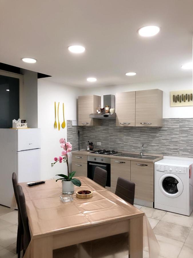 ナポリGraphite Houseアパートメント エクステリア 写真